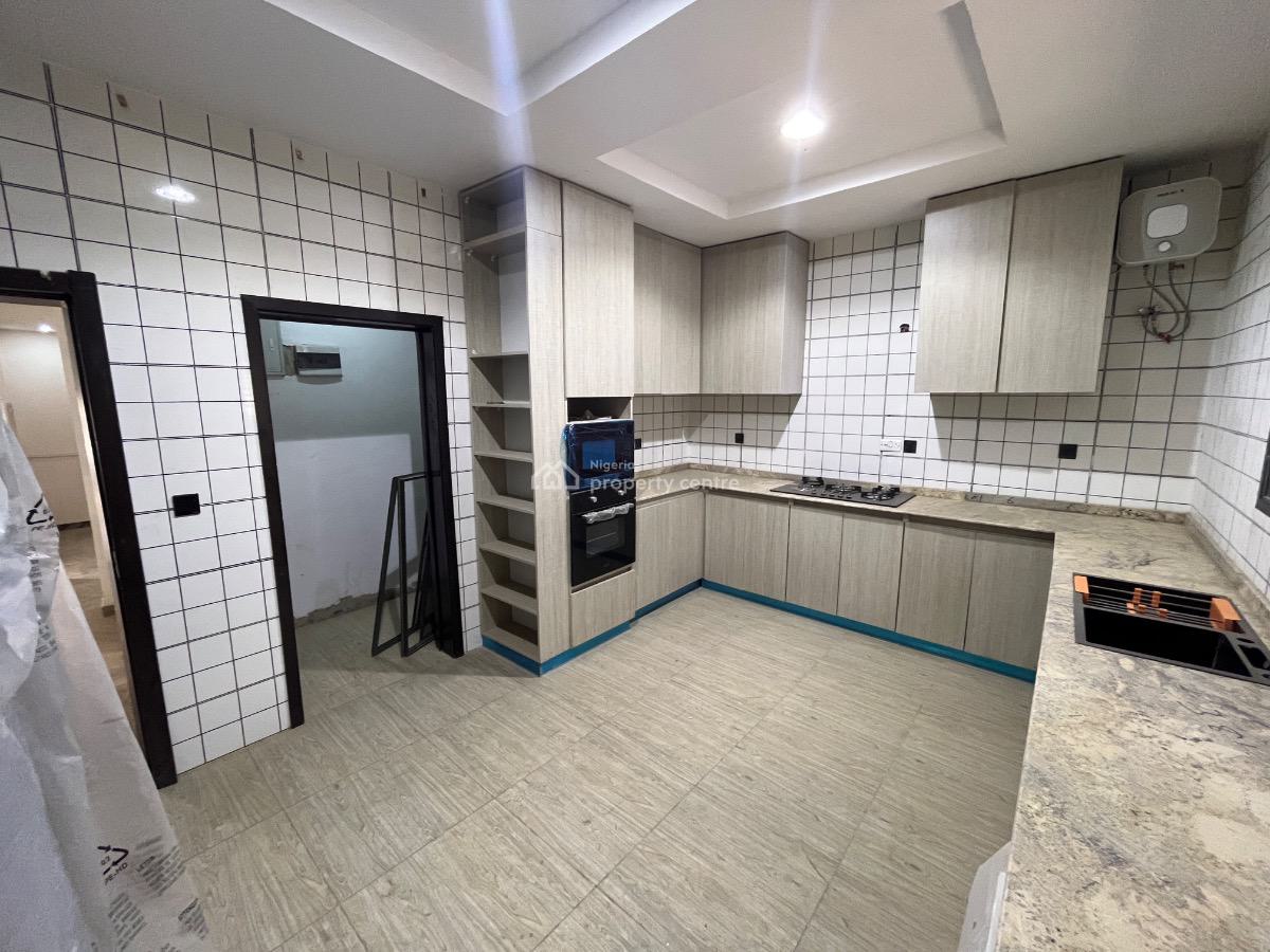 5 Bedroom Detached Duplex + 3 Living Room + Bq, Guzape District, Abuja, Detached Duplex for Sale