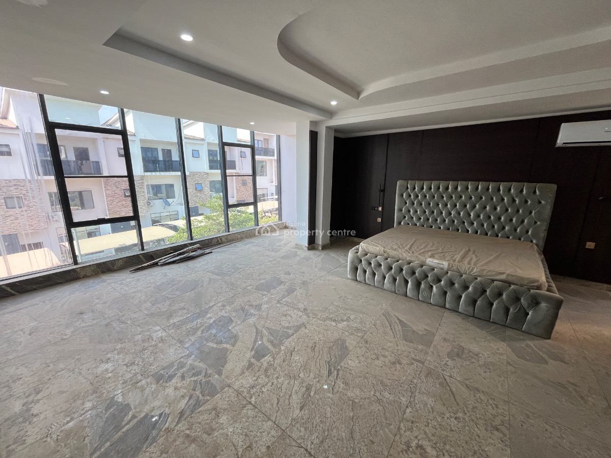 5 Bedroom Detached Duplex + 3 Living Room + Bq, Guzape District, Abuja, Detached Duplex for Sale