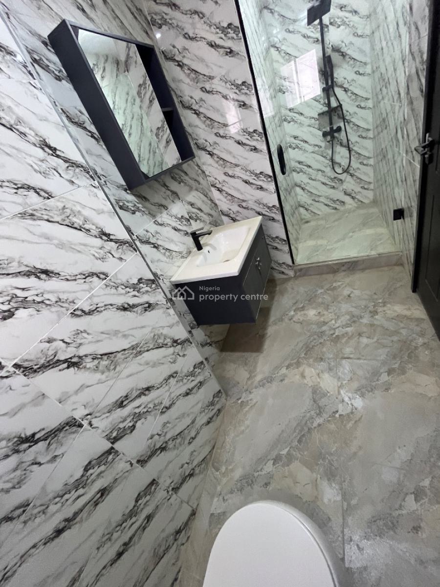 5 Bedroom Detached Duplex + 3 Living Room + Bq, Guzape District, Abuja, Detached Duplex for Sale