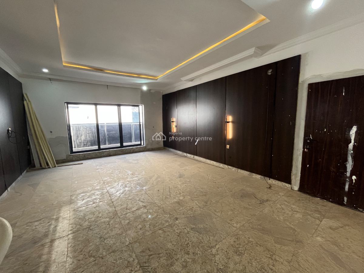 5 Bedroom Detached Duplex + 3 Living Room + Bq, Guzape District, Abuja, Detached Duplex for Sale