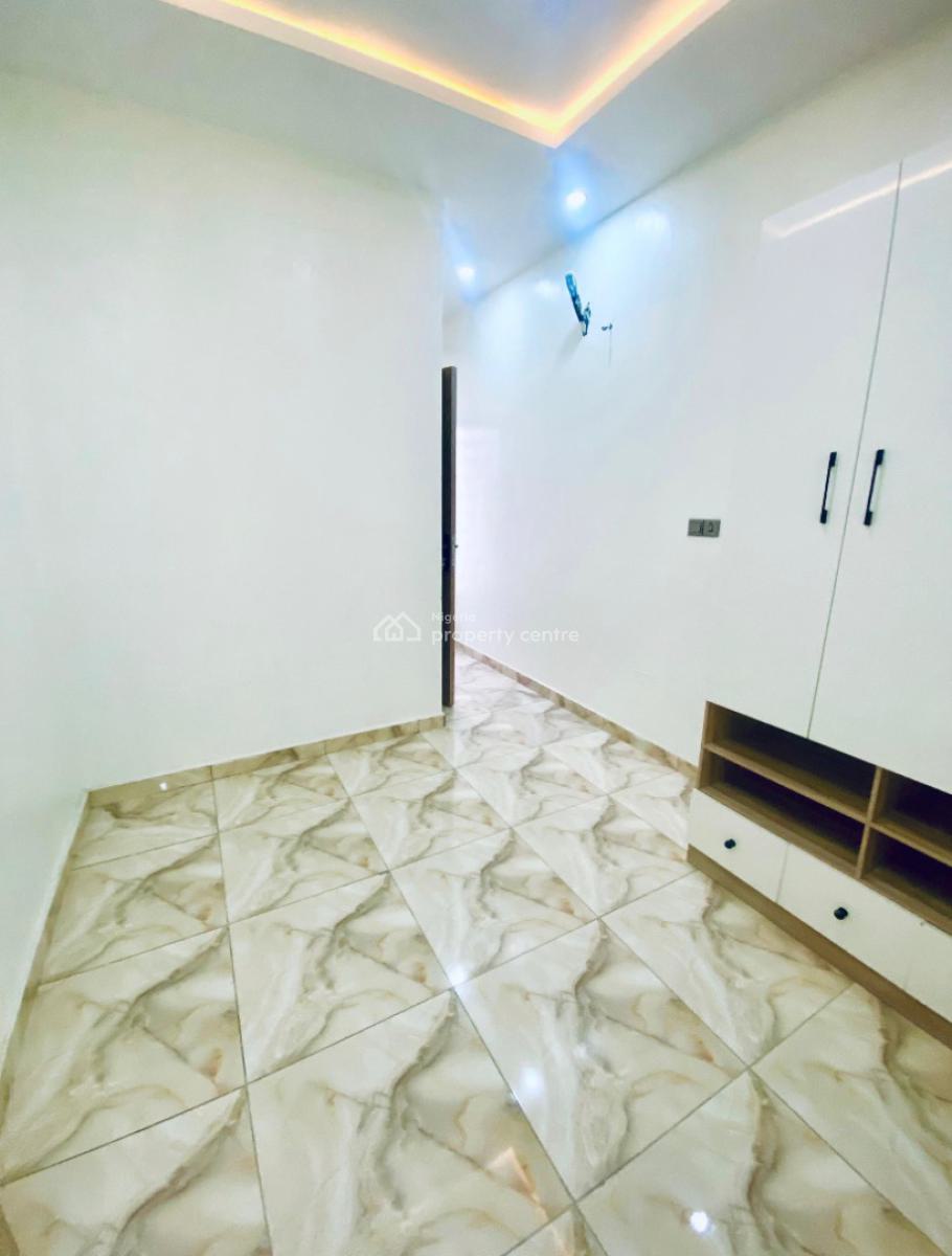 Beautiful 3 Bedroom Terraced Duplex with Bq and Inverter System, Ajah, Lekki, Lekki, Lagos, Terraced Duplex for Sale