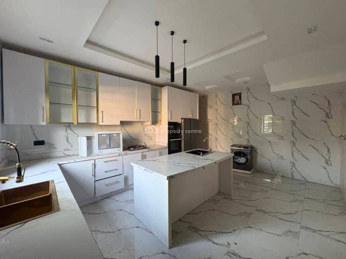 5 Bedroom Semi Detached, Lekki Phase 1, Lekki, Lagos, House for Sale