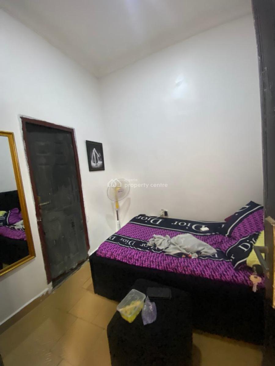 Exquisite Spacious Room Bq, Chevron, Lekki Phase 2, Lekki, Lagos, Flat / Apartment for Rent