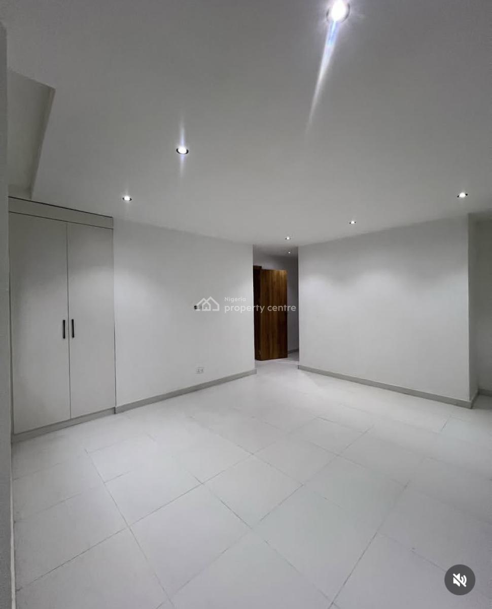 Beautiful 1 Bedroom Apartment, Lekki Phase 1, Lekki, Lagos, Mini Flat (room and Parlour) for Rent