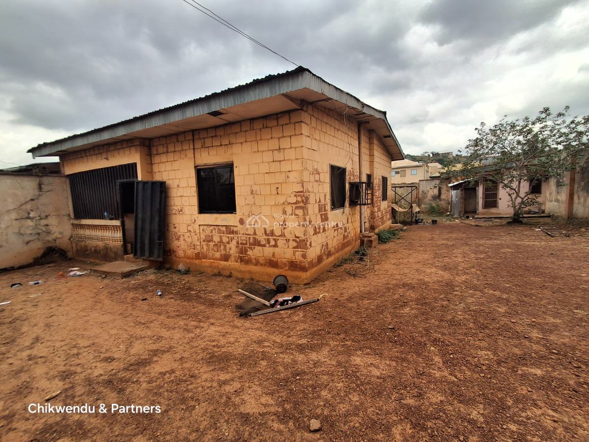 2-bedrooms Bungalow with 1-room Bq, Sani Abacha Avenue, Trans Ekulu, Enugu, Enugu, Detached Bungalow for Rent