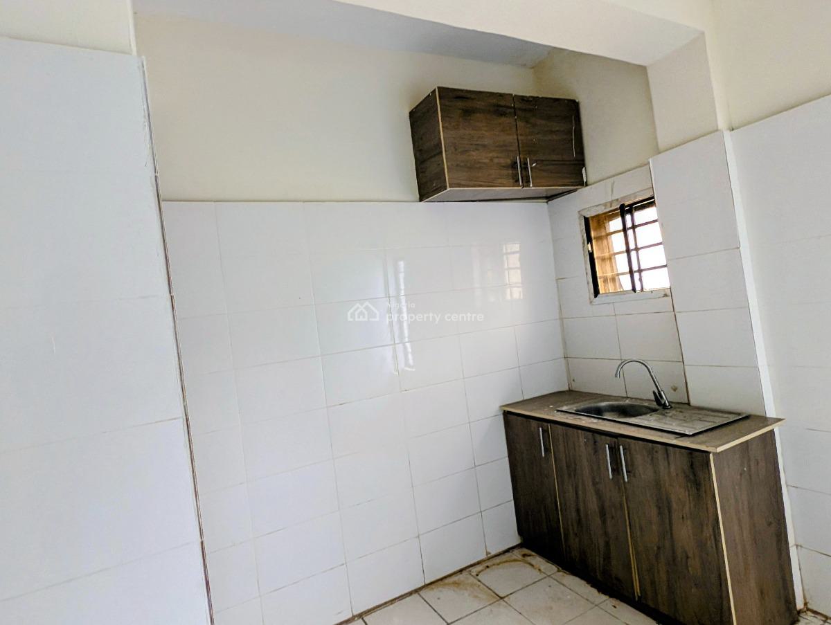 Renovated 2bed Room Flat Ground Floor in Asokoro District Abuja, Asokoro, Asokoro District, Abuja, Flat / Apartment for Rent