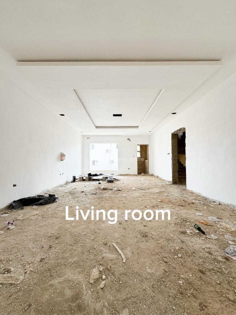 Lovely 3 Bedroom Apartment with Bq, Lekki, Lekki, Lagos, Block of Flats for Sale