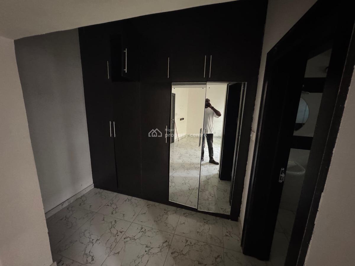 a Fully Serviced 3 Bedrooms Terrace Duplex(well Maintained), Horizon Estate, 10 Minutes to Eko Via Coastal Road, Ikate, Lekki, Lagos, Terraced Duplex for Rent
