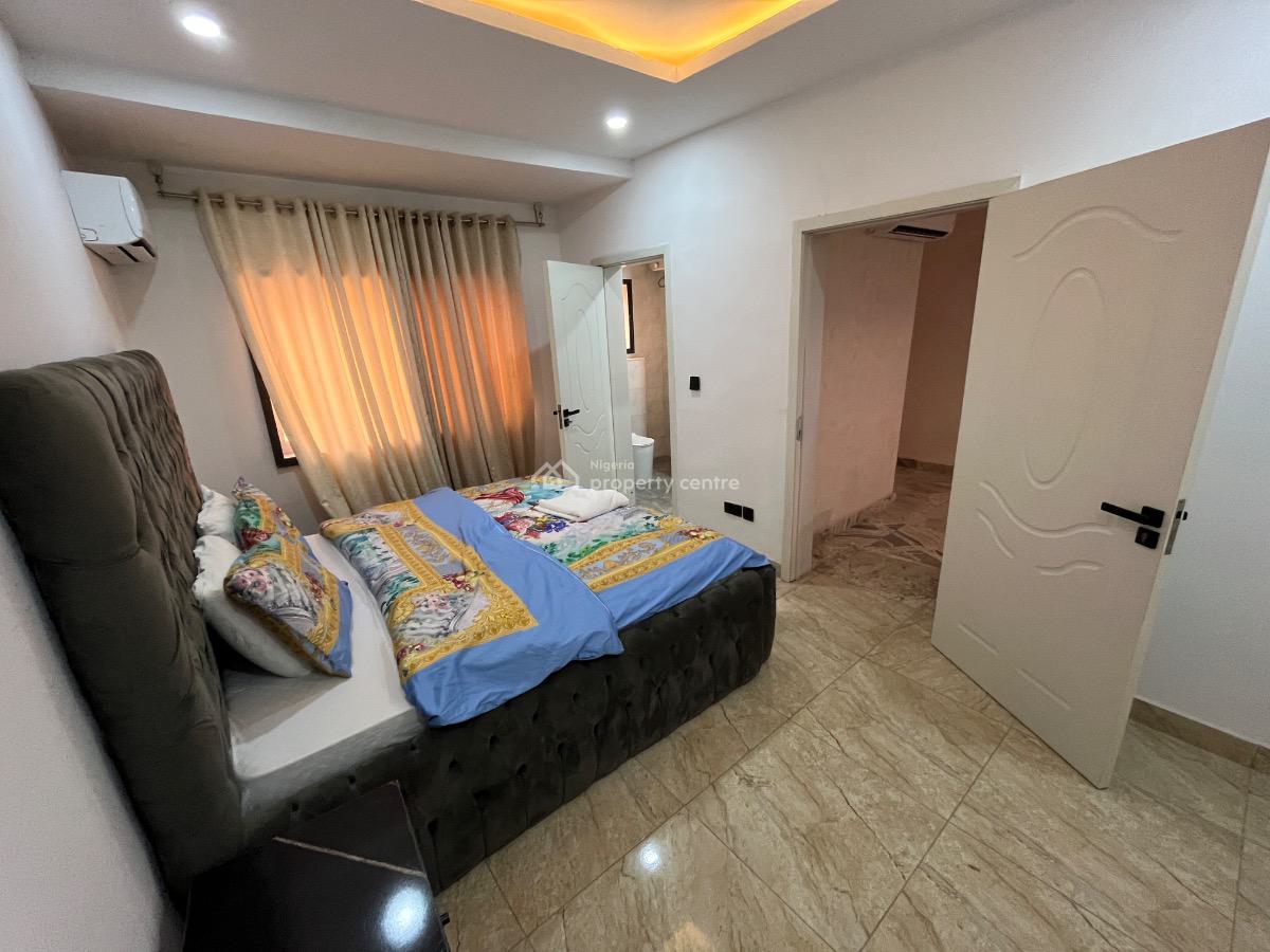 Furnished 4 Bedroom Terrace Duplex with a Room Bq, Guzape District, Abuja, Terraced Duplex for Sale