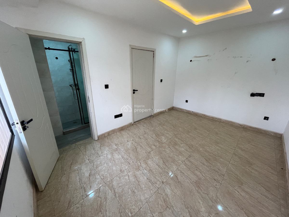 4 Bedroom Terrace Duplex + Bq, Guzape District, Abuja, Terraced Duplex for Sale