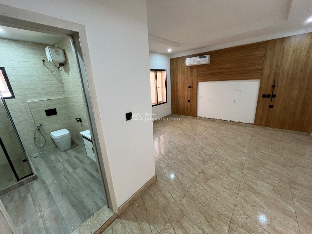 4 Bedroom Terrace Duplex + Bq, Guzape District, Abuja, Terraced Duplex for Sale