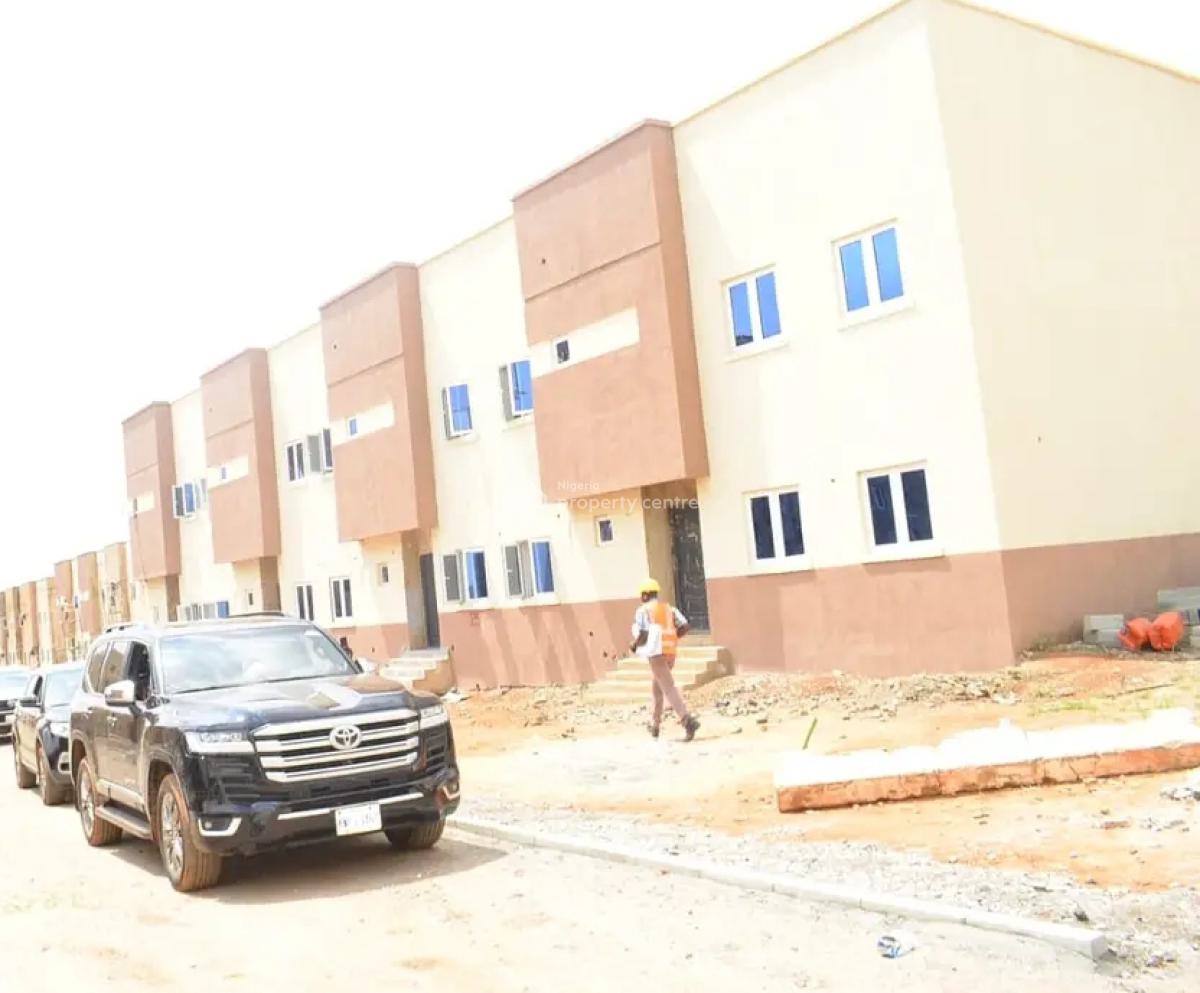 4 Bedrooms Terrace + Bq, Karsana, Abuja, Terraced Duplex for Sale