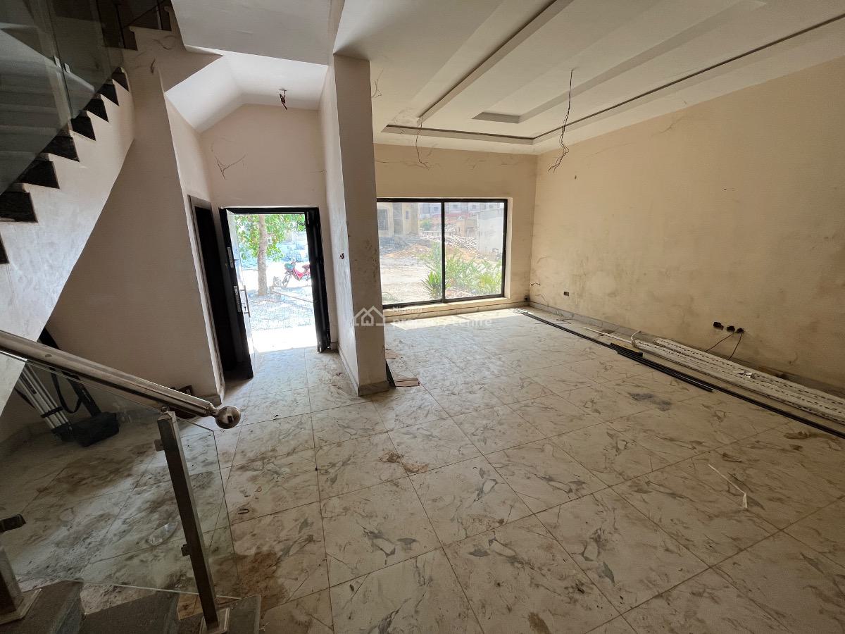 5 Bedroom Terrace Duplex + Bq, Guzape District, Abuja, Terraced Duplex for Sale