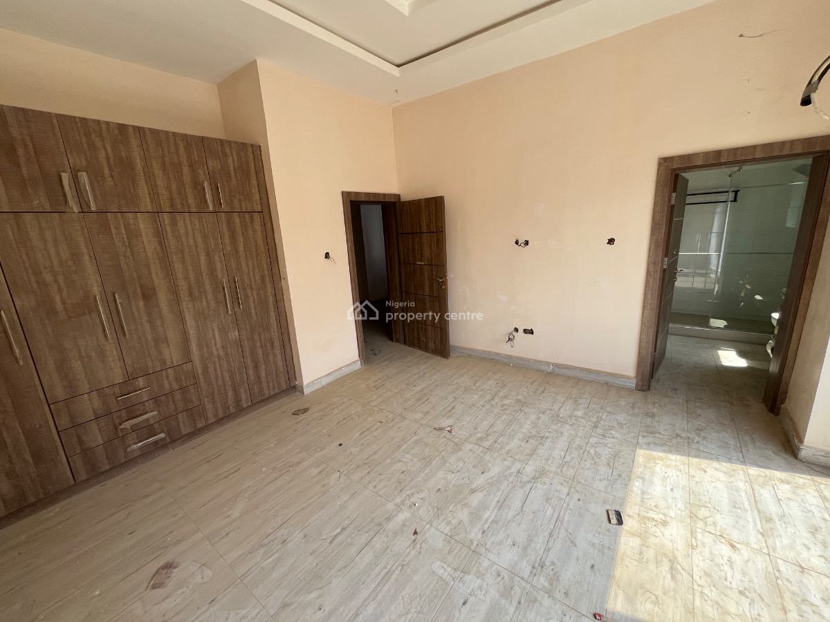 5 Bedroom Terrace Duplex + Bq, Guzape District, Abuja, Terraced Duplex for Sale