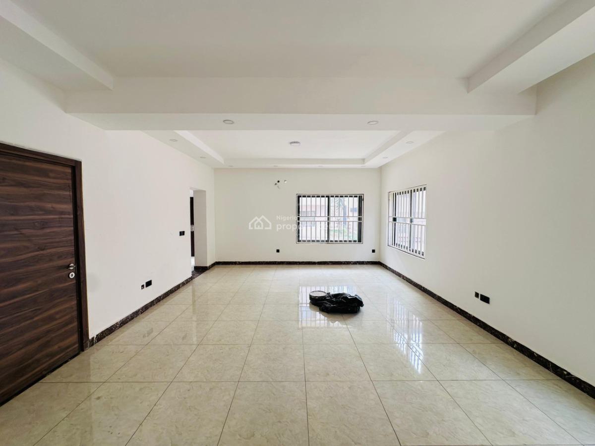 Spacious 5 Bedroom Semi Detached Duplex with Bq, Mabushi District, Mabushi, Abuja, Semi-detached Duplex for Sale