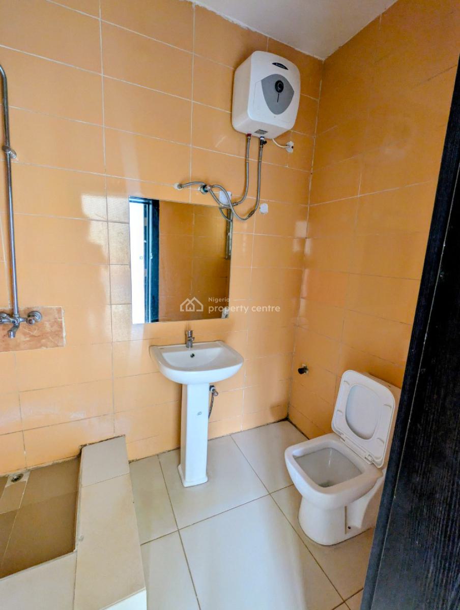 Exquisitely Finished 3 Bedroom Block of Flat First Floor, Lokogoma District, Lokogoma District, Abuja, Flat / Apartment for Sale