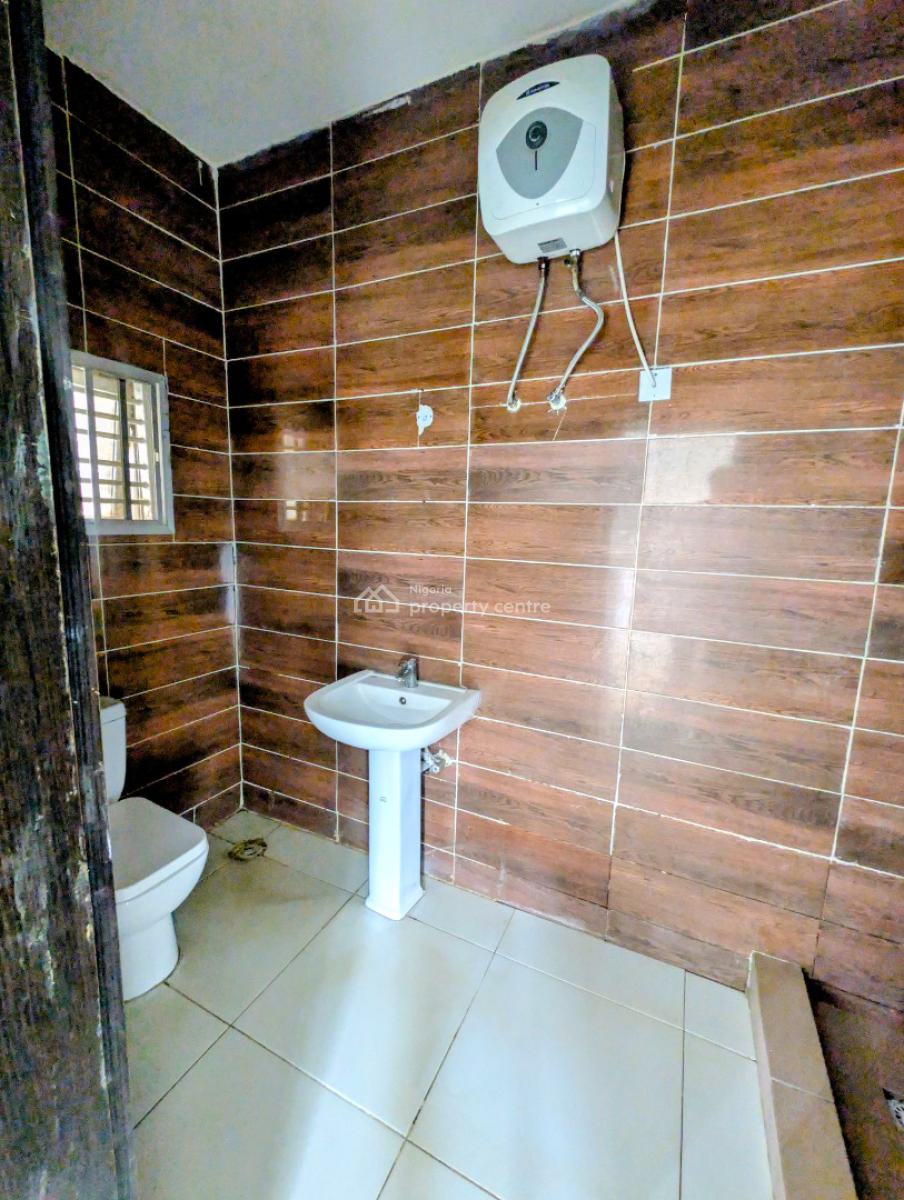 Exquisitely Finished 3 Bedroom Block of Flat First Floor, Lokogoma District, Lokogoma District, Abuja, Flat / Apartment for Sale