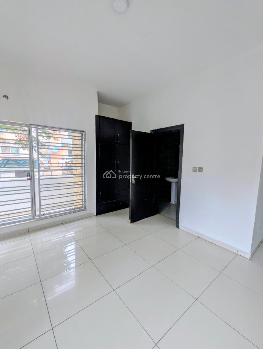 Exquisitely Finished 3 Bedroom Block of Flat First Floor, Lokogoma District, Lokogoma District, Abuja, Flat / Apartment for Sale