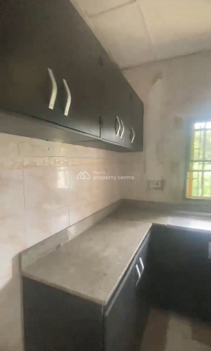 Upstairs 2: Bedroom Apartment {video}, Thomas Estate, Ajah, Lagos, Flat / Apartment for Rent