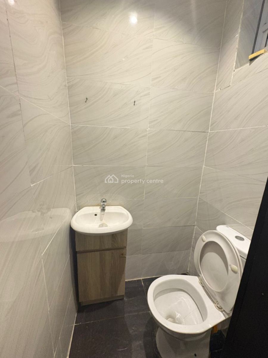 Beautiful 1 Bedroom Apartment, Lekki Phase 1, Lekki, Lagos, Mini Flat (room and Parlour) for Rent