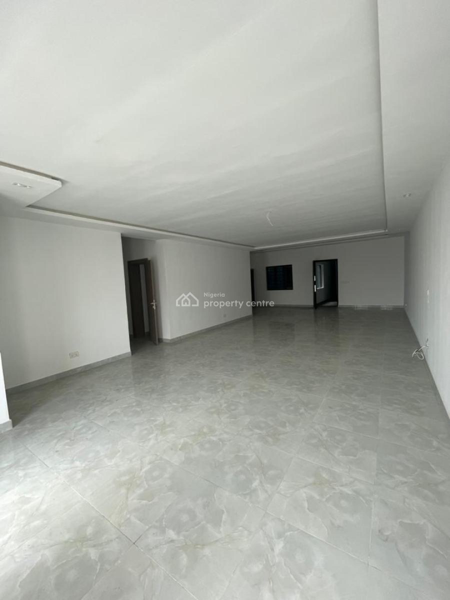 3 Bedroom Apartment with Gym and Elevator, Right Hand Side, Lekki, Lagos, Flat / Apartment for Rent