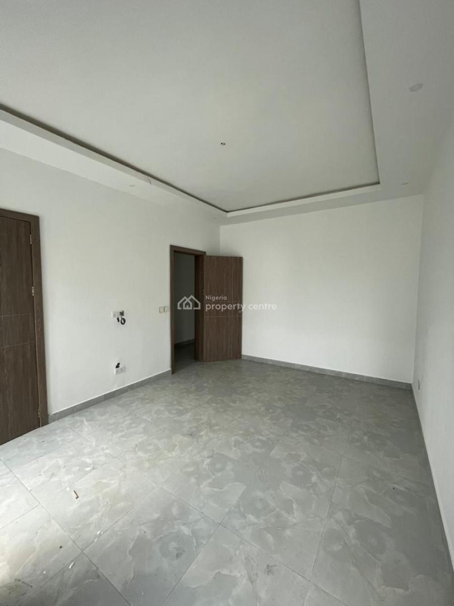 3 Bedroom Apartment with Gym and Elevator, Right Hand Side, Lekki, Lagos, Flat / Apartment for Rent