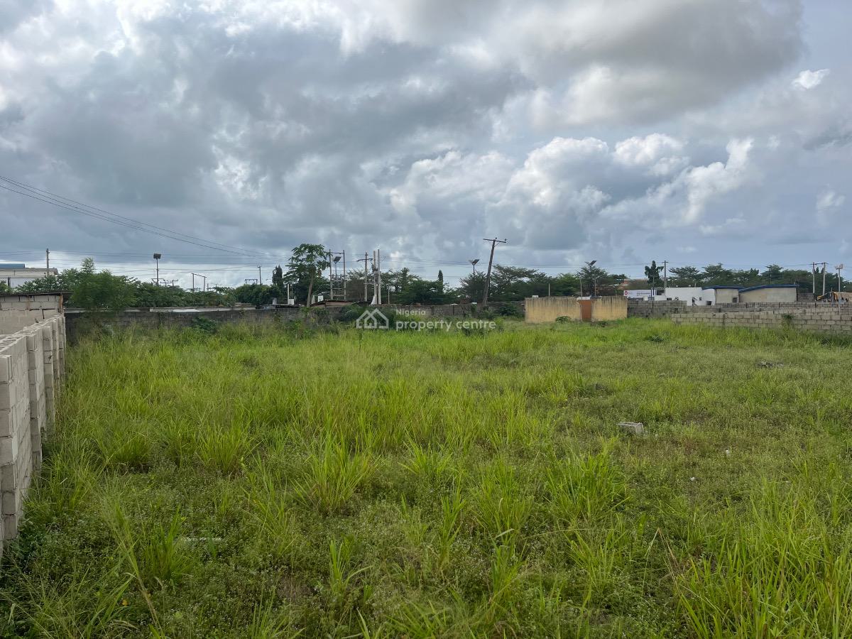 Well Located Land Measuring Approximately 2,000 Square Meter, Awoyaya, Ibeju Lekki, Lagos, Mixed-use Land for Sale
