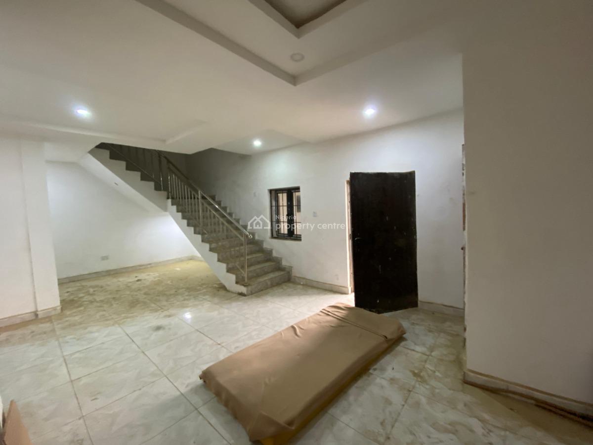 4 Bedrooms Terraced Duplex with Bq, Mabushi, Abuja, Terraced Duplex for Sale