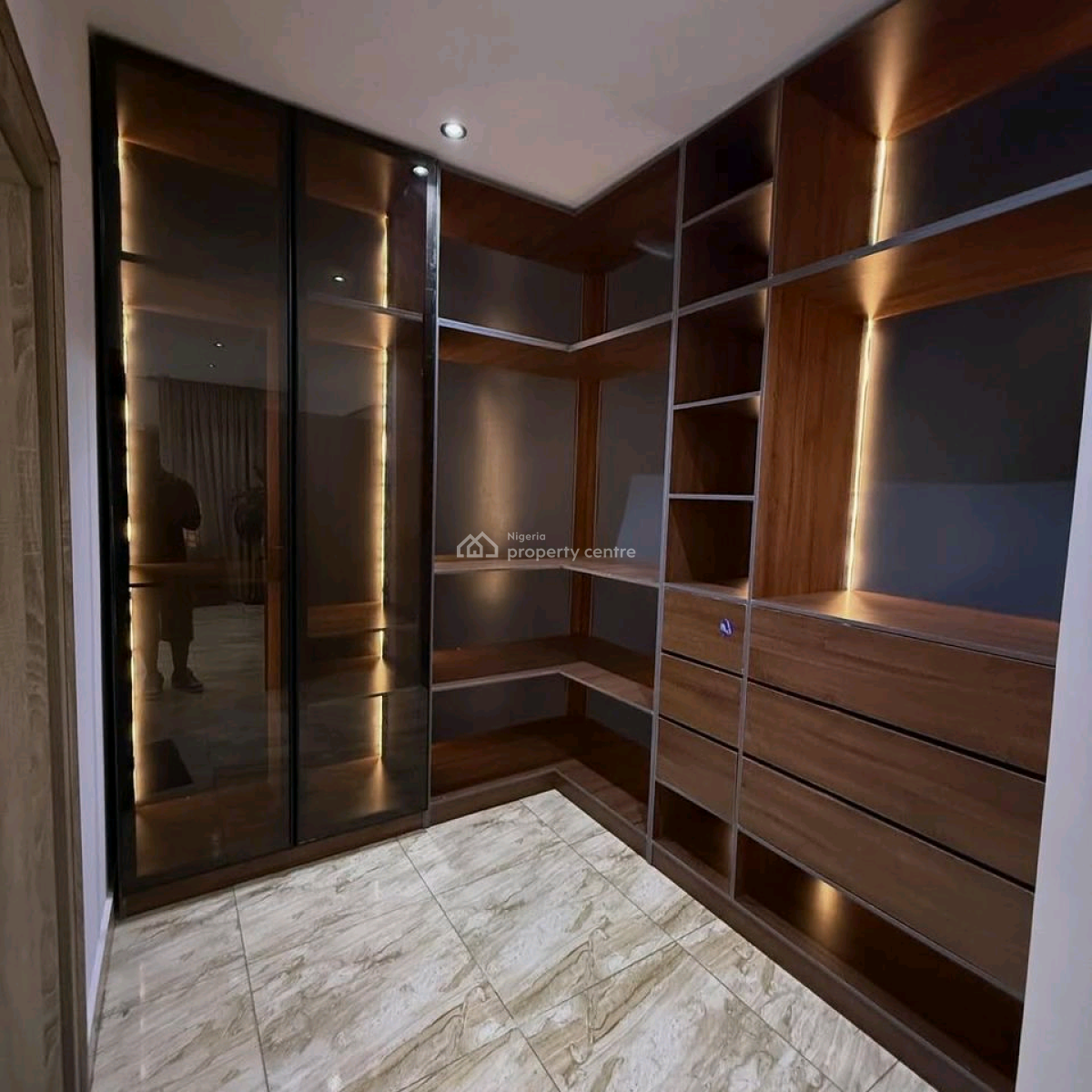 Fully Furnished 4-bedroom Terrace Duplex (with Bq) Move-in Ready., Katampe Extension, Katampe, Abuja, House for Sale