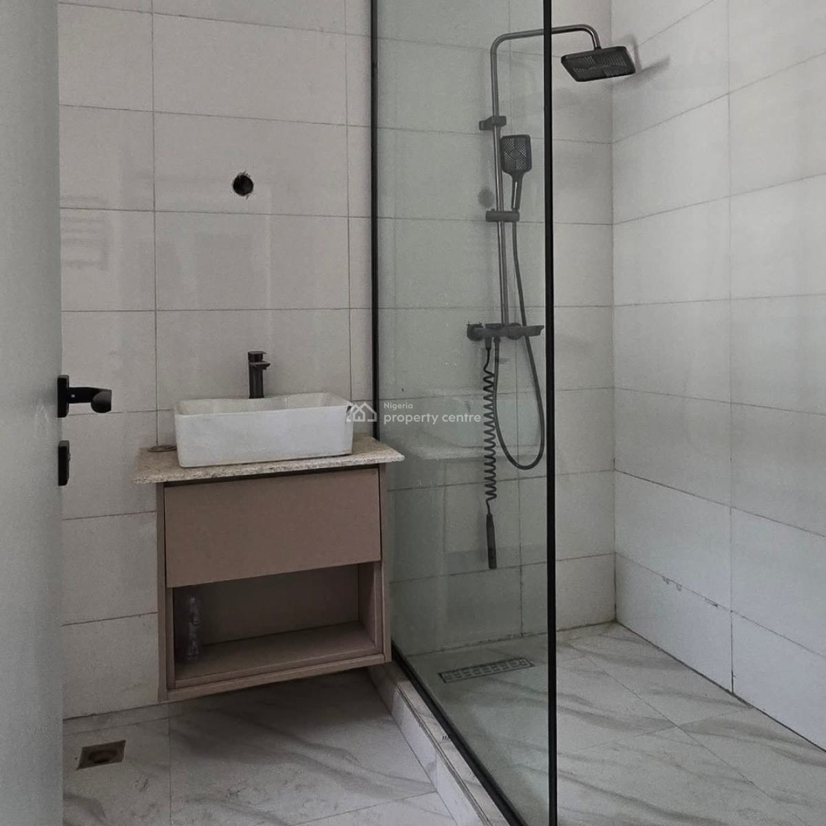 Newly Built 4bedrooms Duplex a Room Bq in Utako Abuja, Utako, Abuja, House for Sale