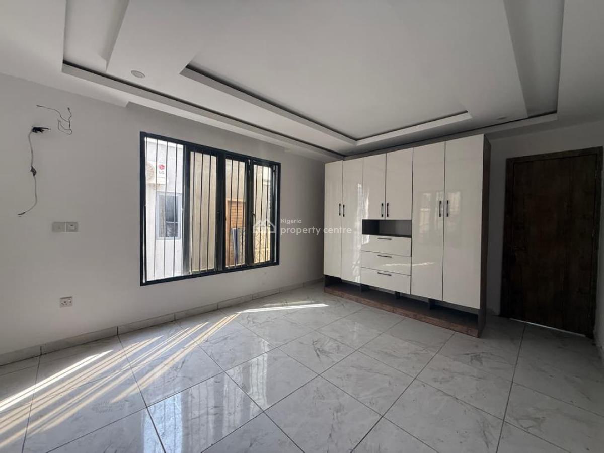 Well Furnished 4 Bedroom Terrace Duplex, Lekki Phase 1, Lekki, Lagos, House for Sale