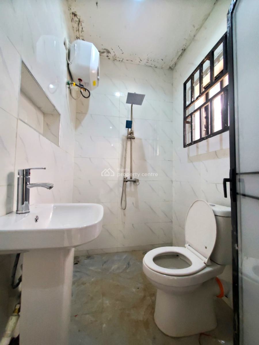 Modern 3 Bedroom Flat Only 2 in The Compound, Wilson Avenue, Woji, Port Harcourt, Rivers, Flat / Apartment for Rent