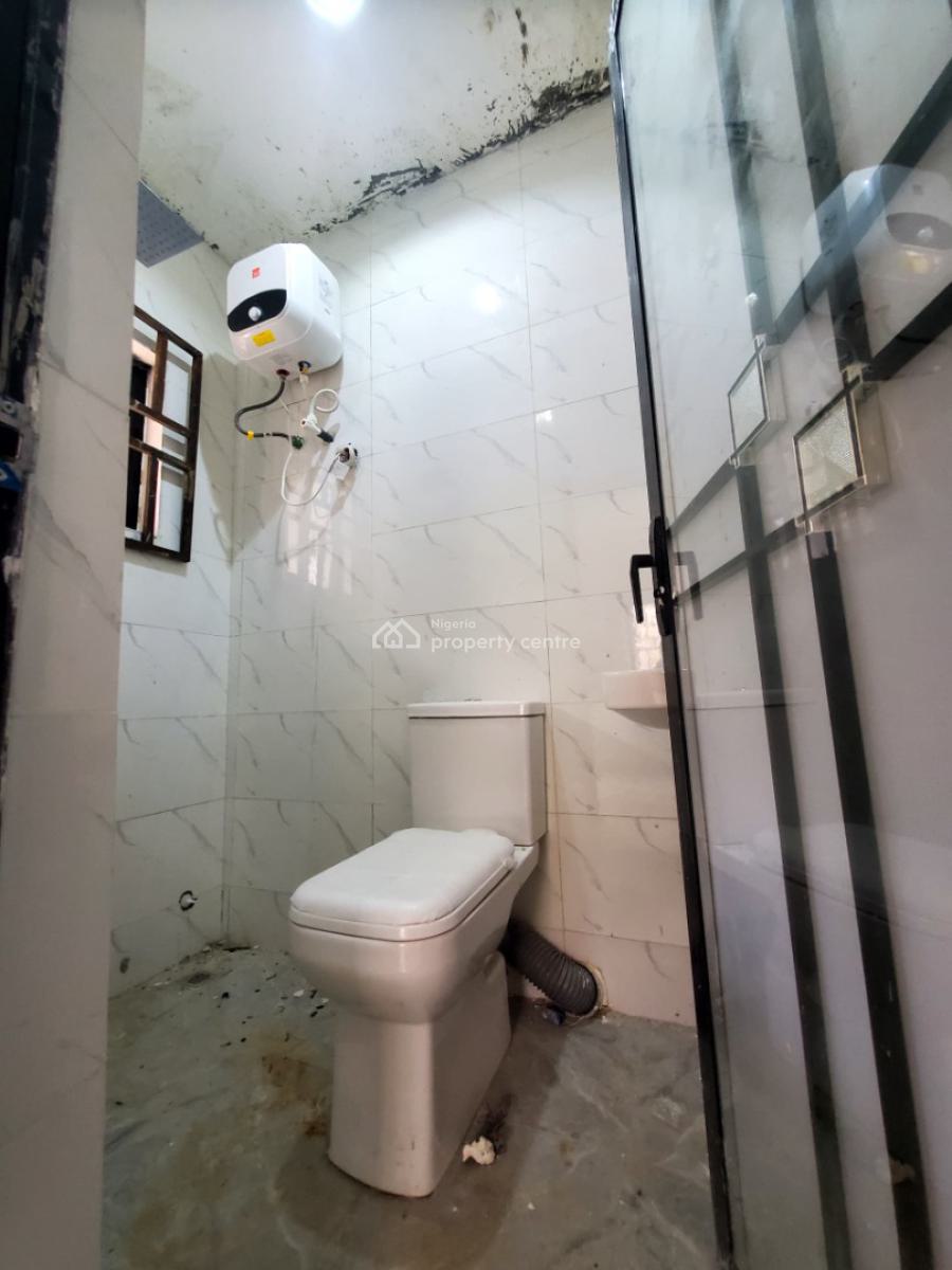 Modern 3 Bedroom Flat Only 2 in The Compound, Wilson Avenue, Woji, Port Harcourt, Rivers, Flat / Apartment for Rent