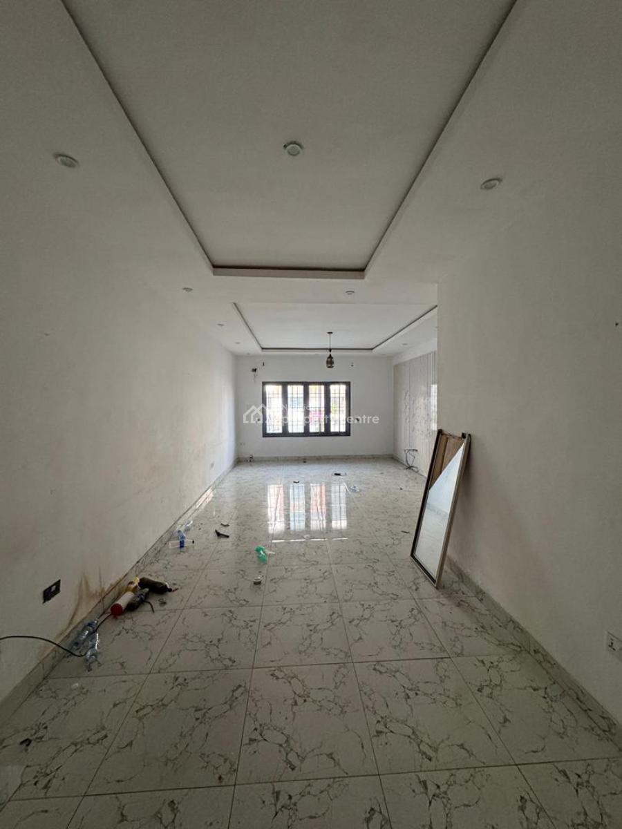 Fully Serviced Luxury 3 Bedrooms Apartment with Swimming Pool, Orchid Road, Lekki, Lagos, Flat / Apartment for Rent