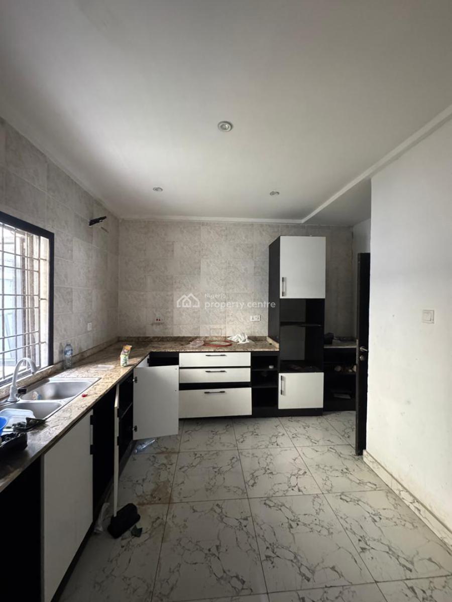 Fully Serviced Luxury 3 Bedrooms Apartment with Swimming Pool, Orchid Road, Lekki, Lagos, Flat / Apartment for Rent