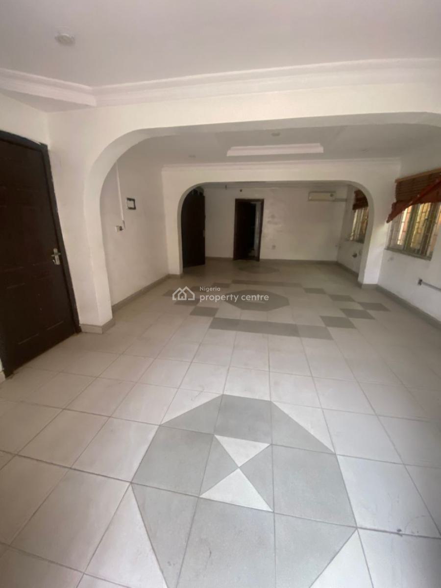 25 Rooms Building, Off Obafemi Awolowo Way, Ikeja, Lagos, Office Space for Rent