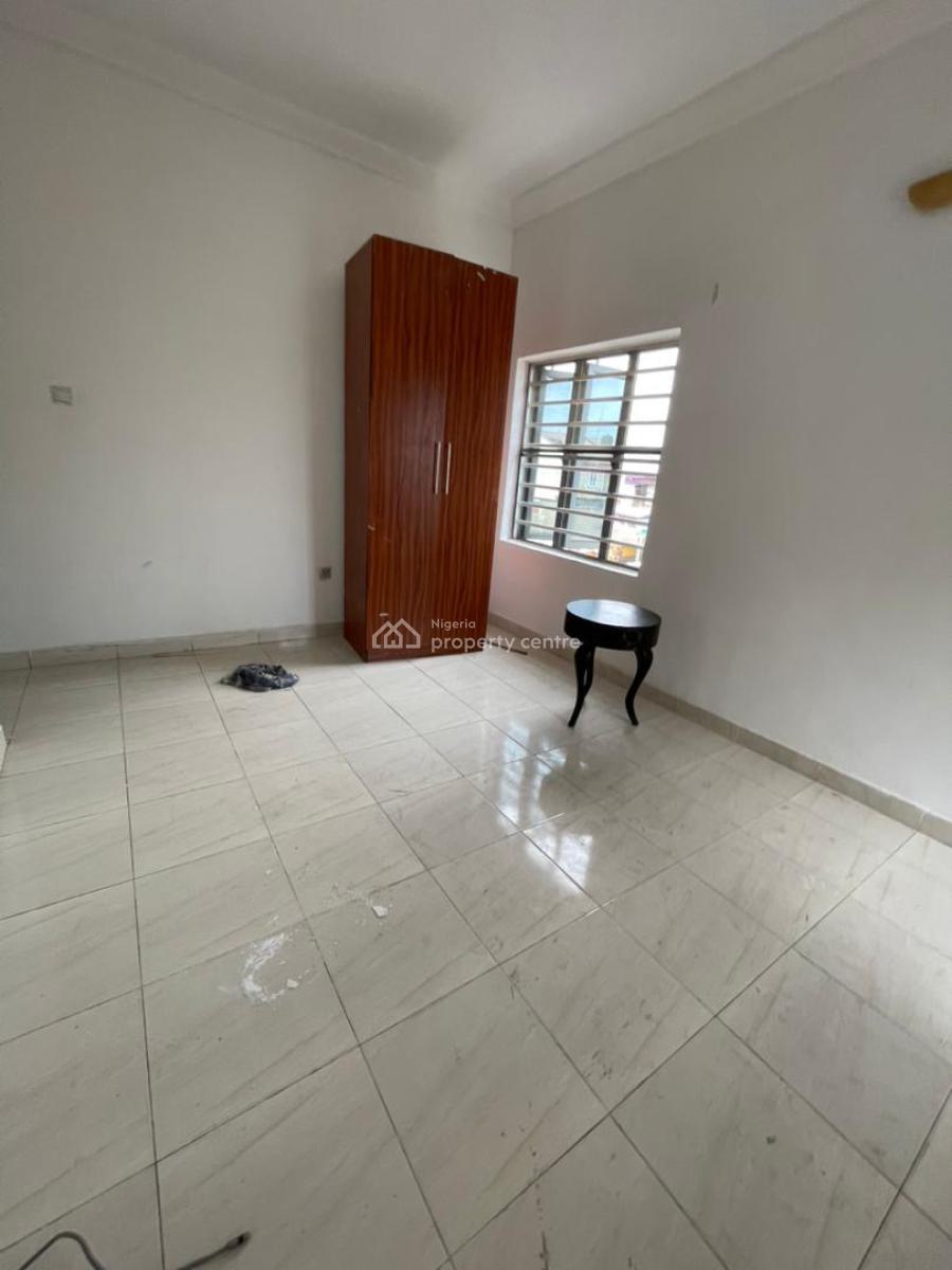 Spacious 2 Bedroom Apartment in a Secured Estate, Lekki County Homes, Ikota, Lekki, Lagos, Flat / Apartment for Rent