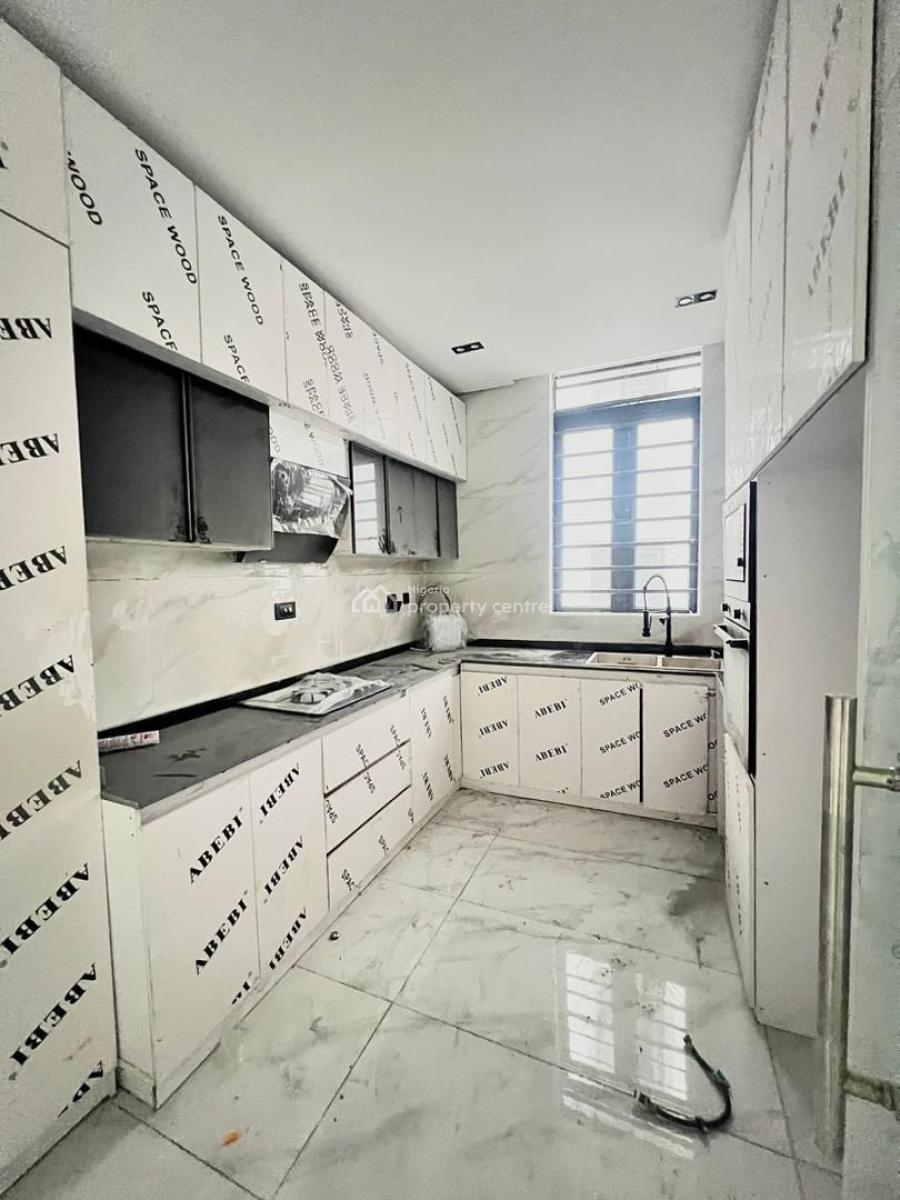 Beautiful 2 Bedroom Apartment, Suitable for Investment, Ologolo, Lekki, Lagos, Flat / Apartment for Sale