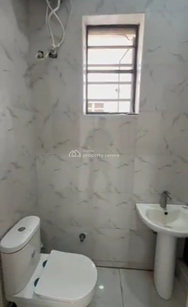 Upstairs Bedroom Inside a Shared Duplex, Emcel Garden Estate Orchid Road, Lekki, Lagos, Self Contain (single Rooms) for Rent