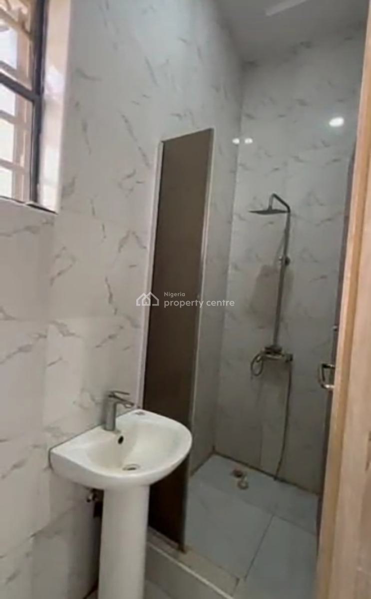 Upstairs Bedroom Inside a Shared Duplex, Emcel Garden Estate Orchid Road, Lekki, Lagos, Self Contain (single Rooms) for Rent