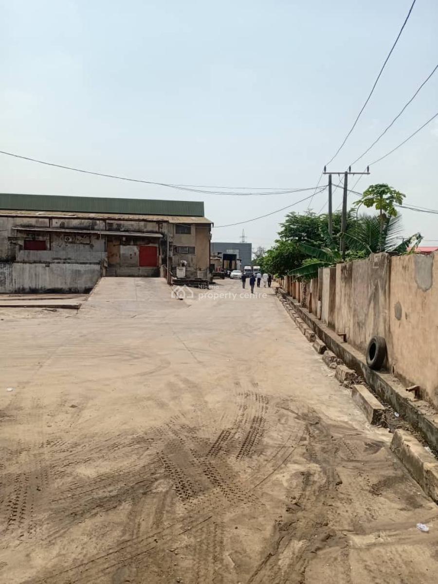 Industrial Warehouse, Apapa–oshodi Expressway, Oshodi, Lagos, Warehouse for Sale