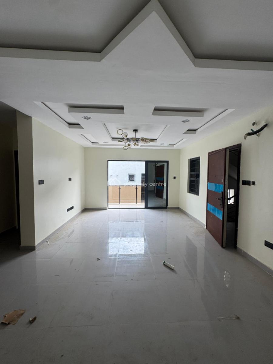Decently Sized 2 Bedroom Apartment  with Swimming Pool, Ikate, Lekki, Lagos, Block of Flats for Sale