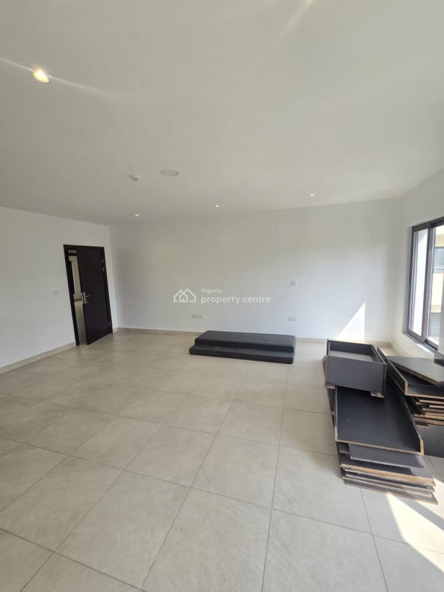 Spacious 3 Bedroom with Bq, Swimming Pool and Gym, Ikoyi, Lagos, Flat / Apartment for Rent