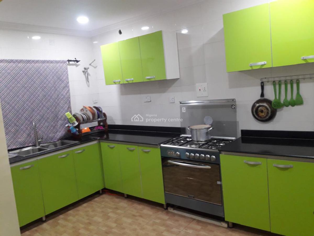 4 Bedroom Bungalow with 2-unit Boys Quarter(bq), Happy Land Estate,lagos–ibadan Expressway., Magboro, Ogun, House for Sale