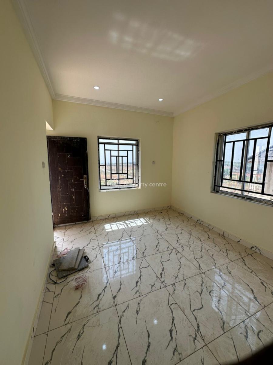 1 Bedroom Apartment, Gwarimpa Extension, Gwarinpa, Abuja, Mini Flat (room and Parlour) for Rent