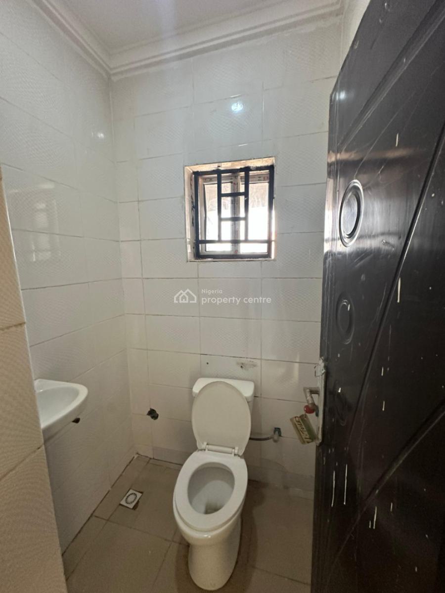1 Bedroom Apartment, Gwarimpa Extension, Gwarinpa, Abuja, Mini Flat (room and Parlour) for Rent