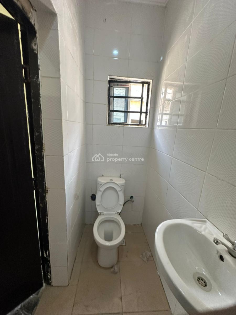 1 Bedroom Apartment, Gwarimpa Extension, Gwarinpa, Abuja, Mini Flat (room and Parlour) for Rent