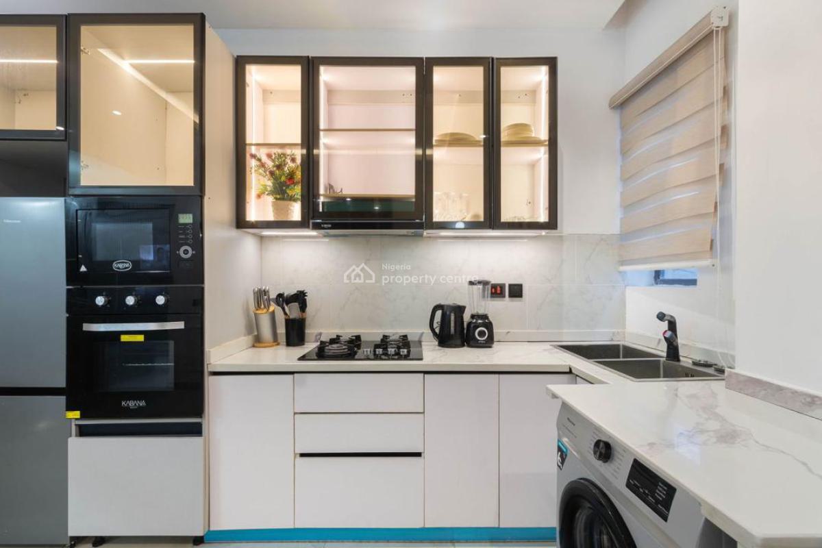 Brand New 2 Bedroom Maisonette with Top Notch Amenities, Lekki Phase 1, Lekki, Lagos, Flat / Apartment Short Let