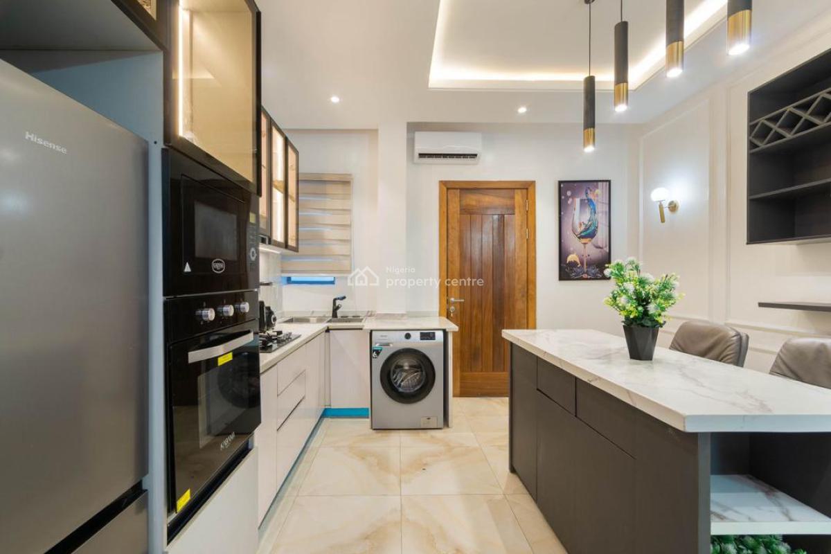 Brand New 2 Bedroom Maisonette with Top Notch Amenities, Lekki Phase 1, Lekki, Lagos, Flat / Apartment Short Let