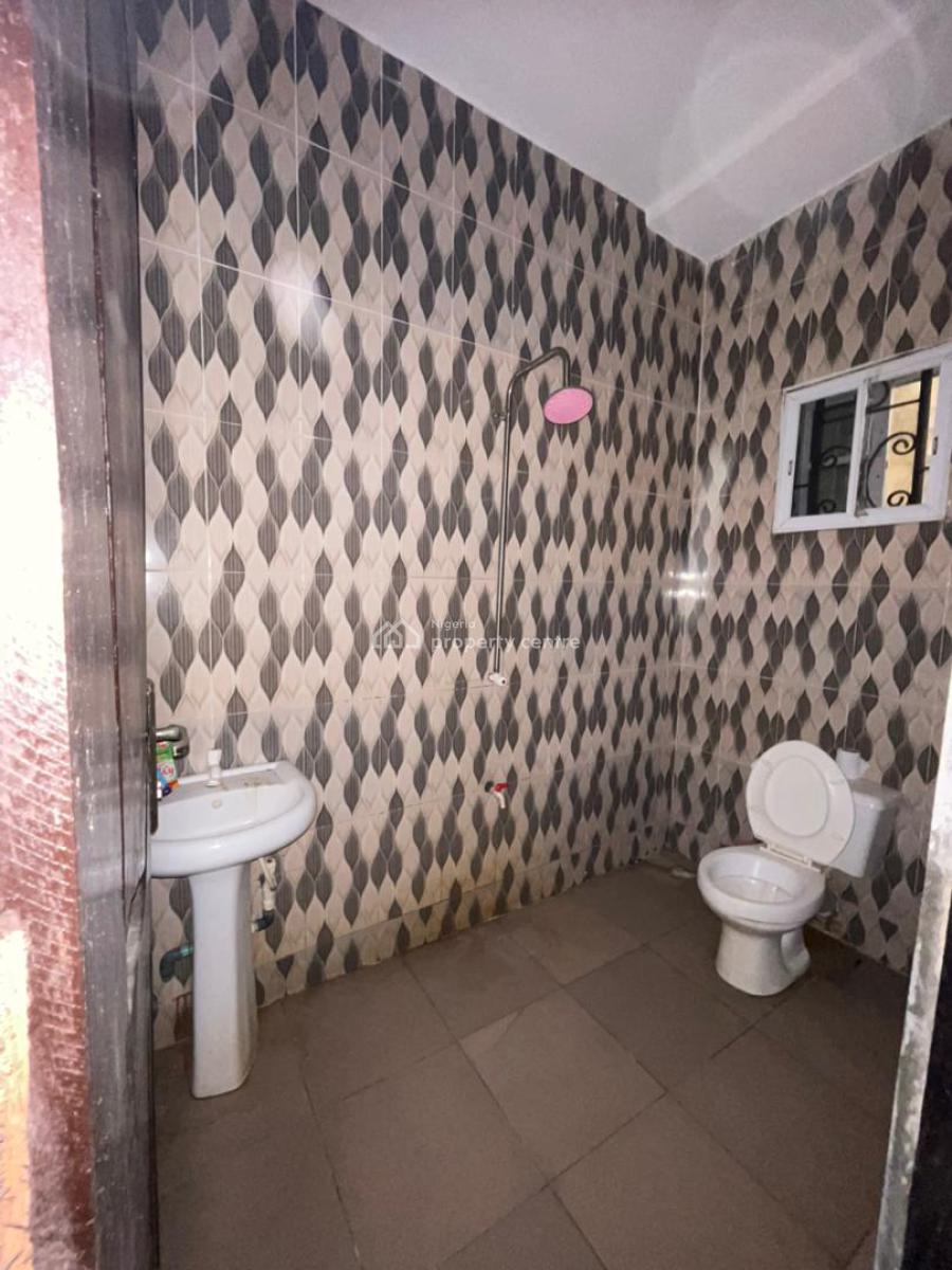 Spacious 2 Bedroom Apartment, Sangotedo, Ajah, Lagos, Flat / Apartment for Rent